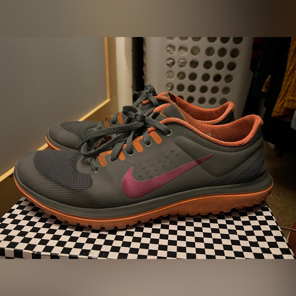 7.5 Nike FS Lite Run - Picture 3 of 8
